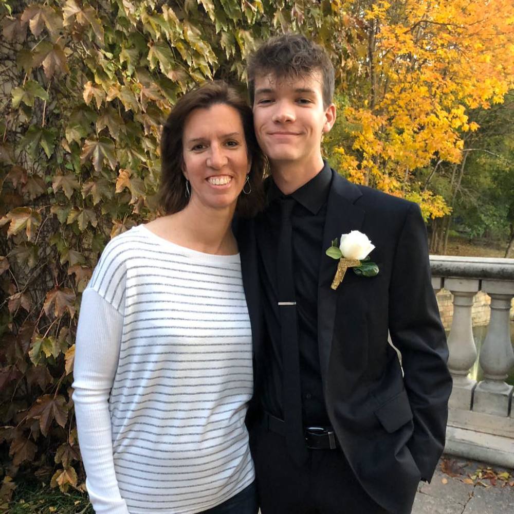 Meet your Posher, Ethan